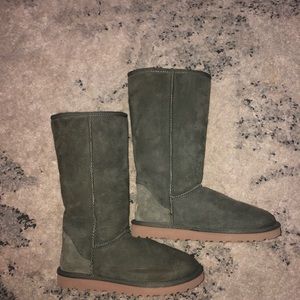 Green ugg boots